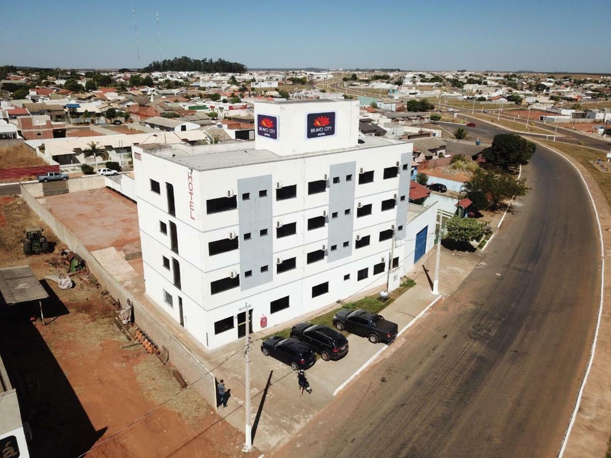 Bravo City Hotel Campo Verde Ngoại thất bức ảnh